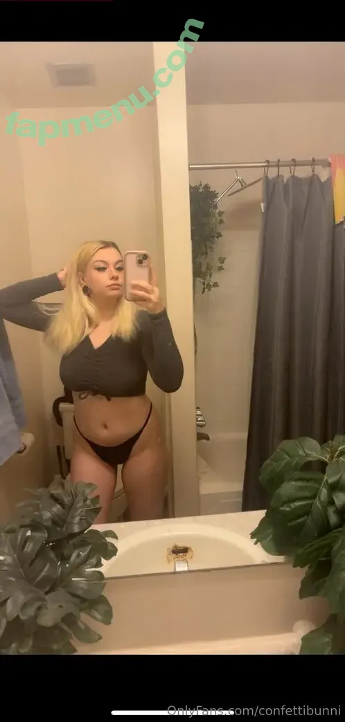 emmycakee nude photo #0016 (emmycakee)