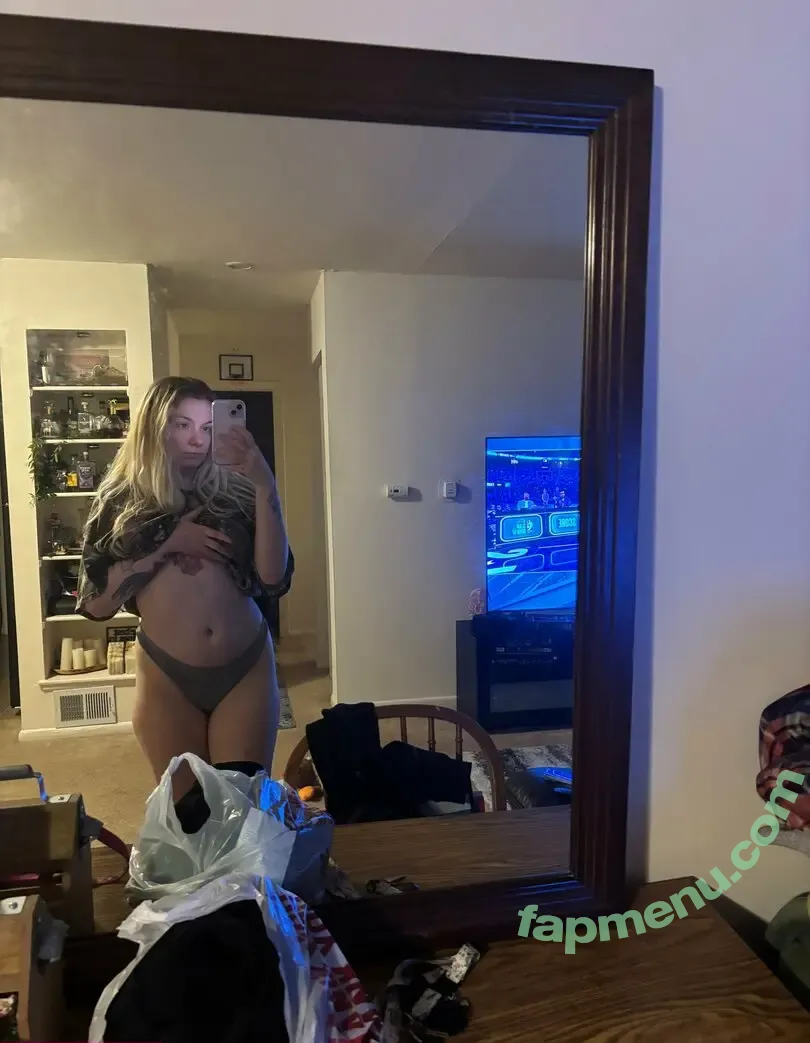 emmycakee nude photo #0023 (emmycakee)