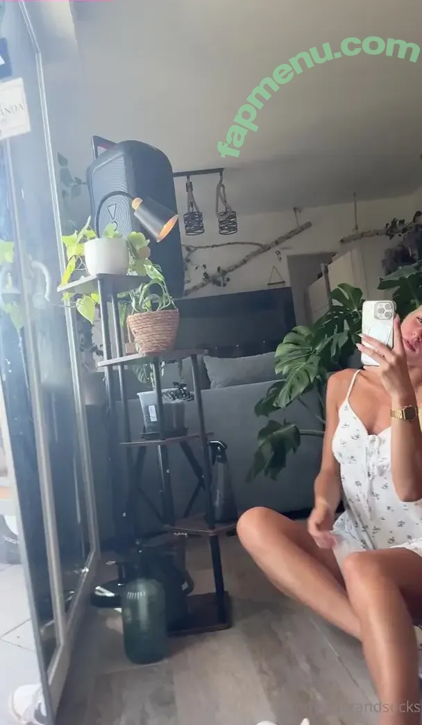 emmyfeetandsocks nude photo #0273 (theluckyguy_efs)