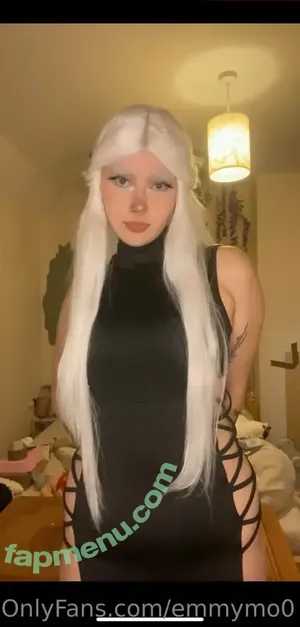 emmymo0 / emmymxoxo nude photo #0005