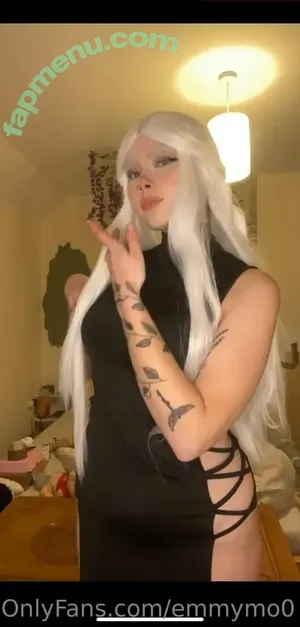 emmymo0 / emmymxoxo nude photo #0006