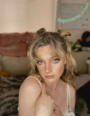  nude photo #0008