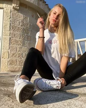 Emmysfeetandsocks / emmyfeetandsocks / emmysfeetandso1 / theluckyguy_efs nude photo #0114