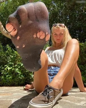 Emmysfeetandsocks / emmyfeetandsocks / emmysfeetandso1 / theluckyguy_efs nude photo #0138