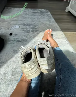 Emmysfeetandsocks / emmyfeetandsocks / emmysfeetandso1 / theluckyguy_efs nude photo #0863