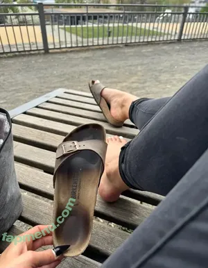 Emmysfeetandsocks / emmyfeetandsocks / emmysfeetandso1 / theluckyguy_efs nude photo #0872