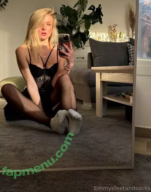 Emmysfeetandsocks nude photo #0235 (emmyfeetandsocks / emmysfeetandso1 / theluckyguy_efs)