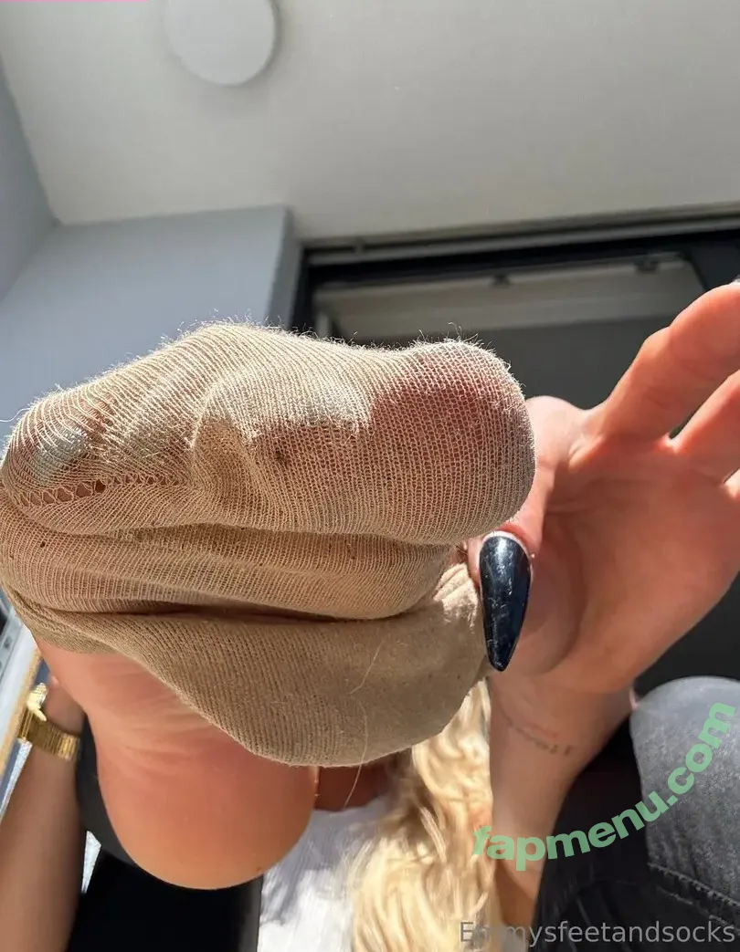 Emmysfeetandsocks nude photo #0825 (emmyfeetandsocks / emmysfeetandso1 / theluckyguy_efs)