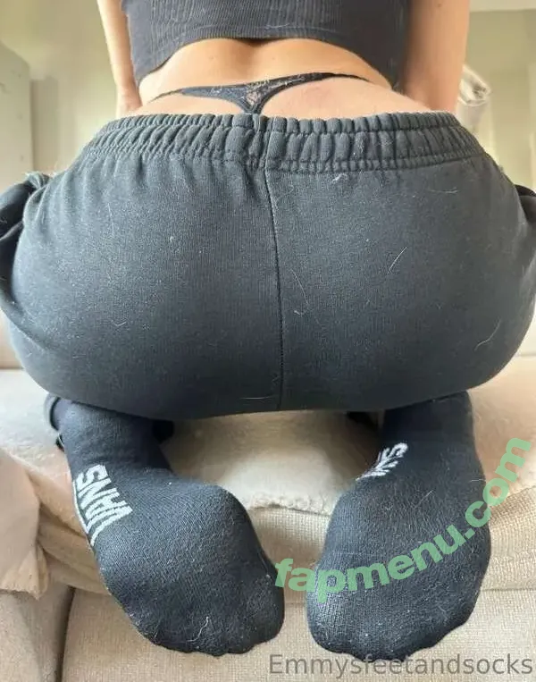Emmysfeetandsocks nude photo #1002 (emmysfeetandso1 / theluckyguy_efs)