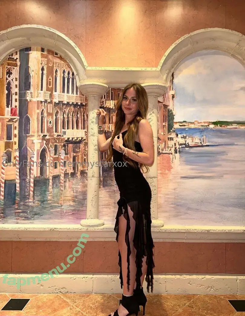 Emmystarxox nude photo #0035 (emily.starlene1 / emmastarxo / itsemmystar)