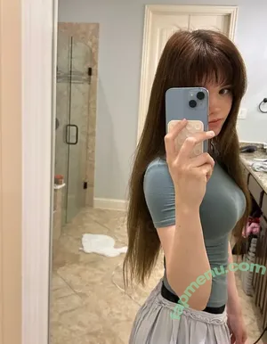 emmyuh / emmybeehz / emmyurr nude photo #0044