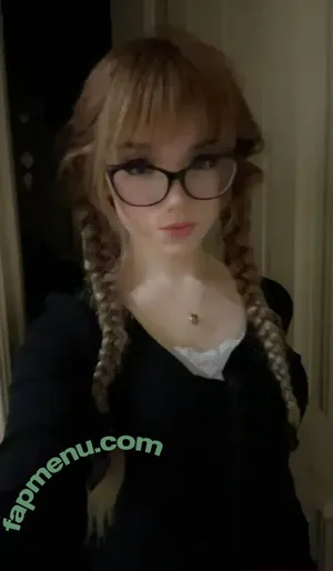 emmyuh / emmybeehz / emmyurr nude photo #0058