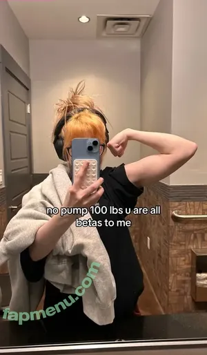 emmyuh / emmybeehz / emmyurr nude photo #0059