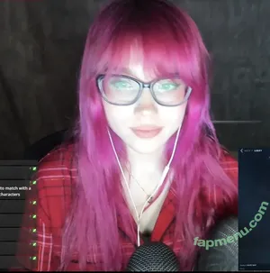 emmyuh / emmybeehz / emmyurr nude photo #0067