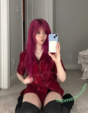 emmyuh / emmybeehz / emmyurr nude photo #0072