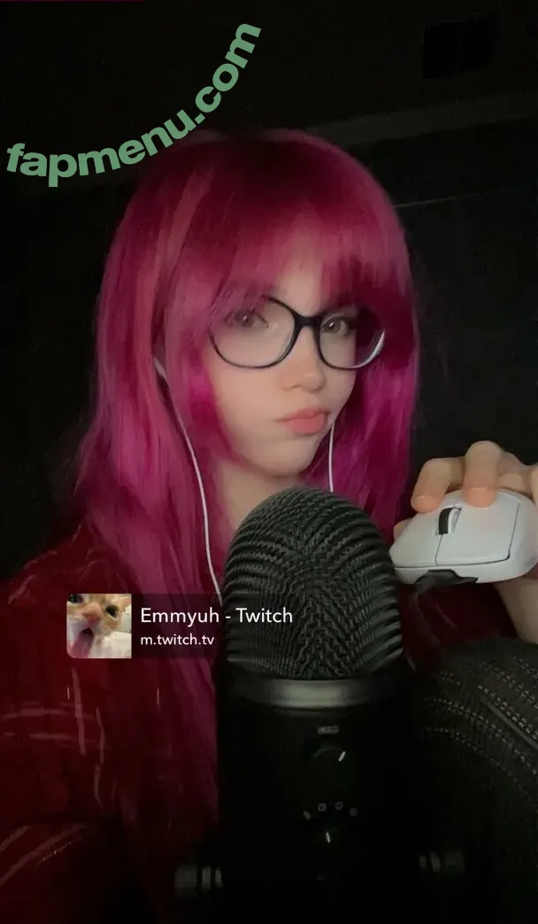 emmyuh nude photo #0066 (emmybeehz / emmyurr)