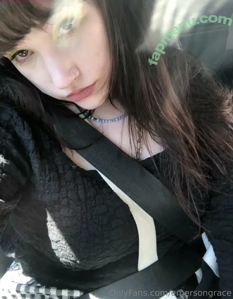 emmywemmy12 nude photo #0002 (emmymoo12)