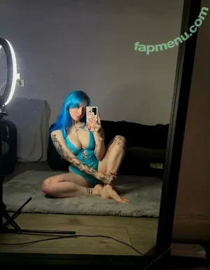 emobarbie95 / emo_barbiexo nude photo #0064