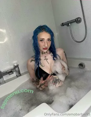 emobarbie95 / emo_barbiexo nude photo #0096