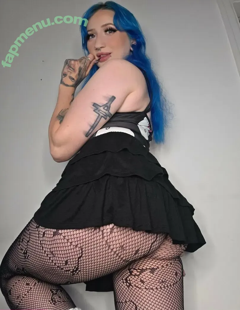 emobarbie95 nude photo #0105 (emo_barbiexo)