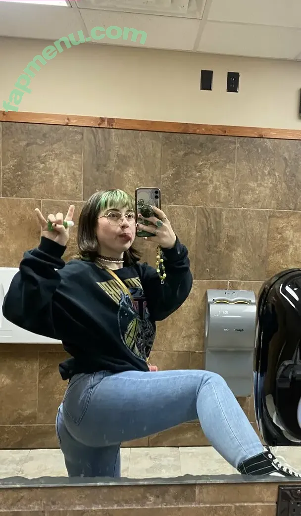 emocranberries nude photo #0031 (emocranberry)