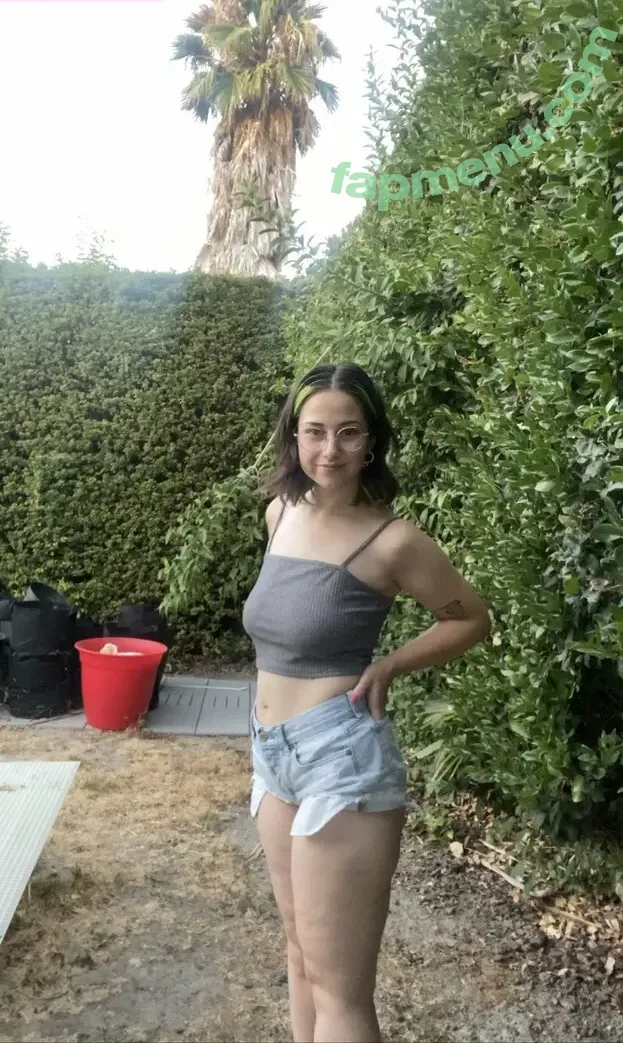 emocranberries nude photo #0041 (emocranberry)