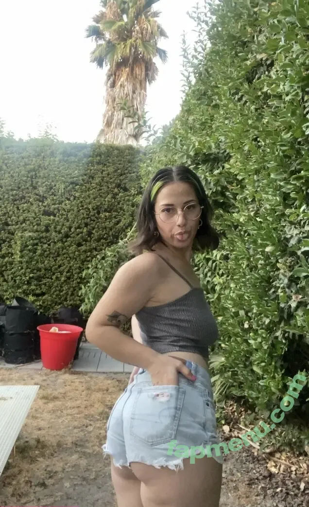 emocranberries nude photo #0042 (emocranberry)