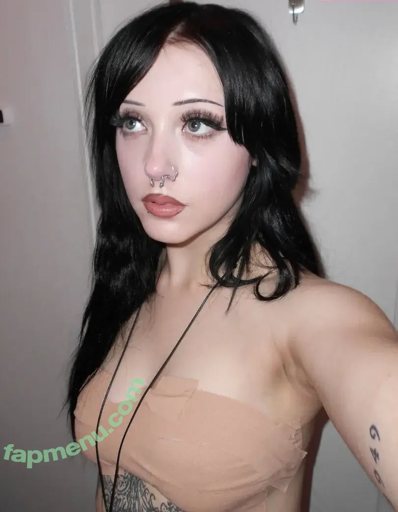 emoemz nude photo #0046 (emoemmz / heyemz / ratgf99)