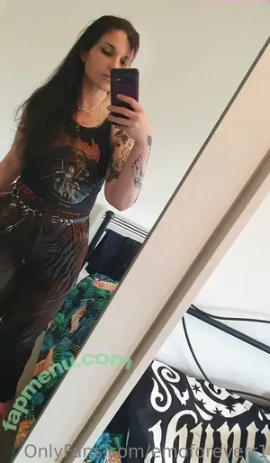  nude photo #0008
