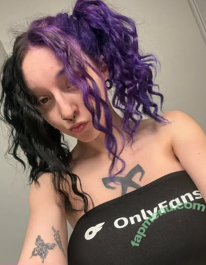 emokitten_xoxo nude photo #0277 (emokittenarmy)