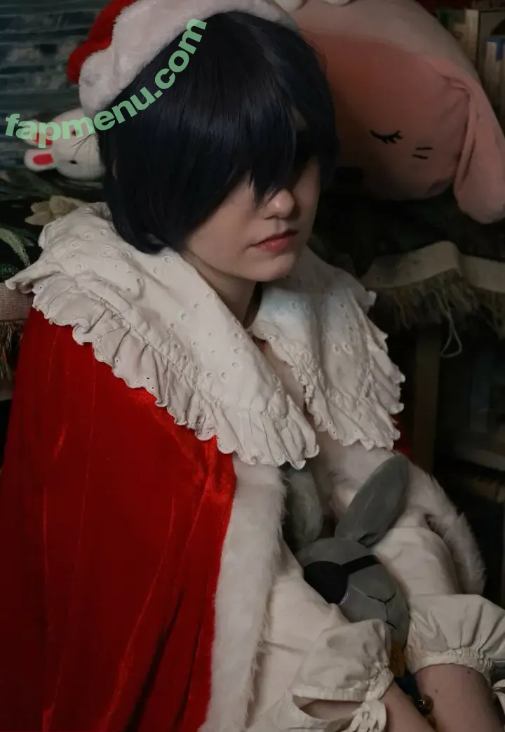 Emory nude photo #0419 (Eveilns / Eveilnss / brelandemory / gurochann)