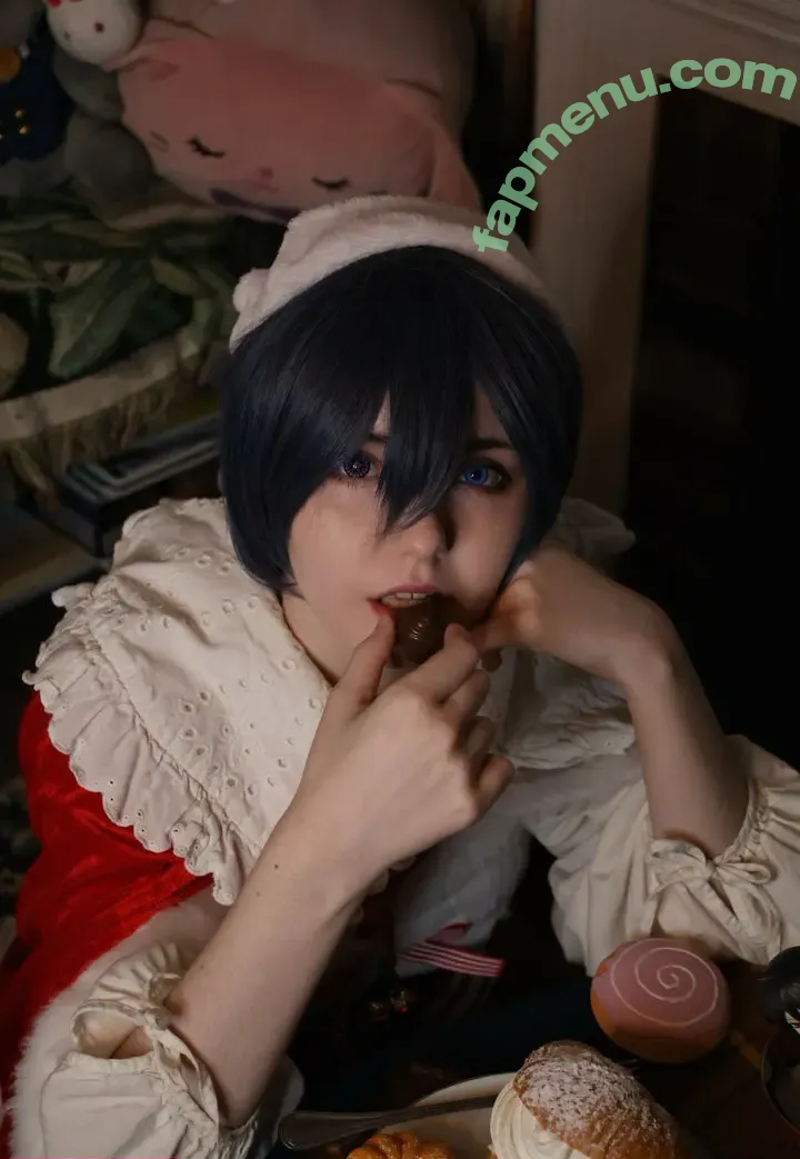 Emory nude photo #0420 (Eveilns / Eveilnss / brelandemory / gurochann)