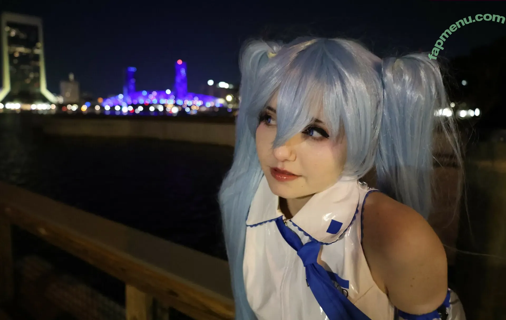 Emory nude photo #0456 (Eveilns / Eveilnss / brelandemory / gurochann)