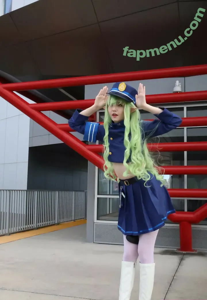 Emory nude photo #0504 (Eveilns / Eveilnss / brelandemory / gurochann)