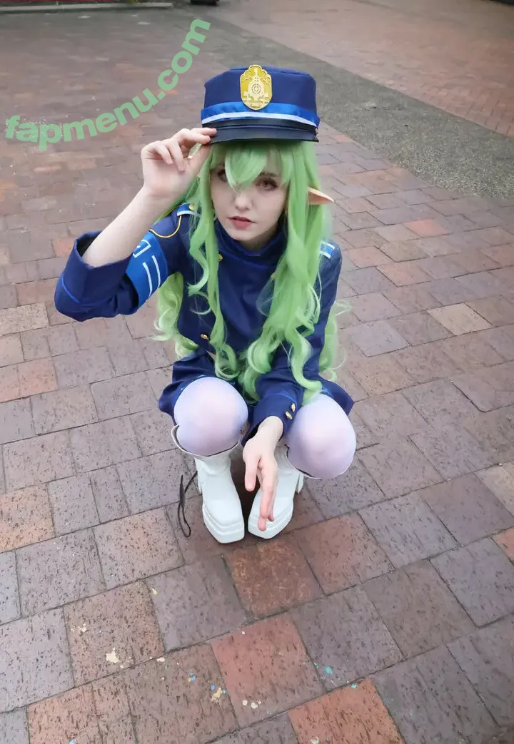 Emory nude photo #0506 (Eveilns / Eveilnss / brelandemory / gurochann)