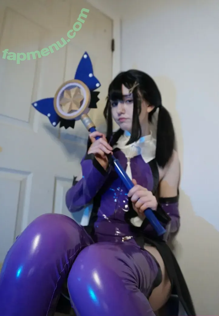 Emory nude photo #0617 (Eveilns / Eveilnss / brelandemory / gurochann)