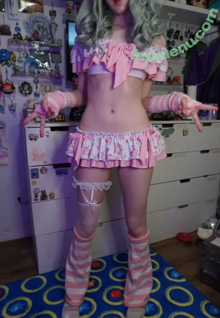 Emory nude photo #0712 (Eveilns / Eveilnss / brelandemory / gurochann)