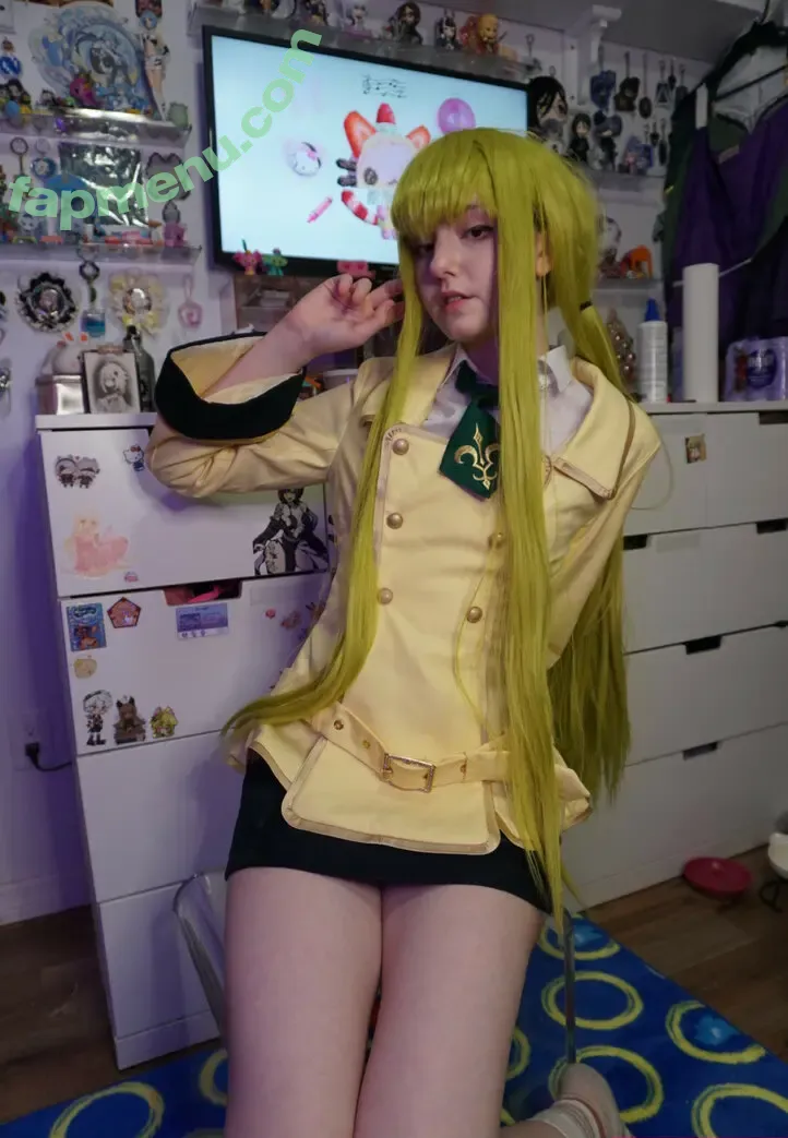 Emory nude photo #0727 (Eveilns / Eveilnss / brelandemory / gurochann)