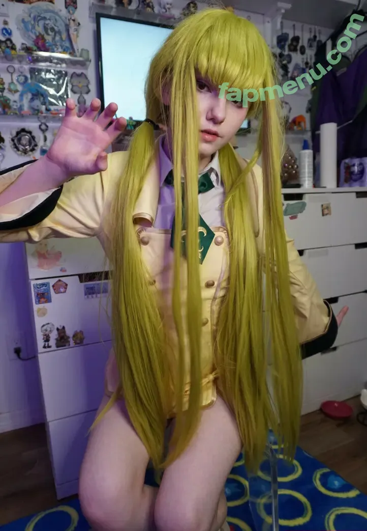 Emory nude photo #0731 (Eveilns / Eveilnss / brelandemory / gurochann)