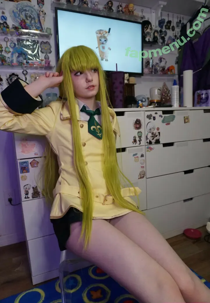 Emory nude photo #0734 (Eveilns / Eveilnss / brelandemory / gurochann)