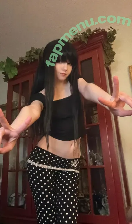 Emory nude photo #1247 (Eveilns / Eveilnss / brelandemory / gurochann)