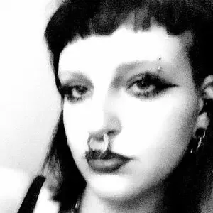 Emoslvtsrus nude photo #0012