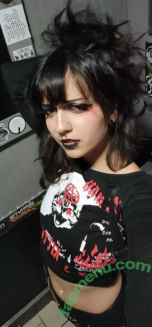 Emostonergorl nude photo #0295 (Obvious_Confusion699 / emo.stoner.gorl / smolstarcaster)