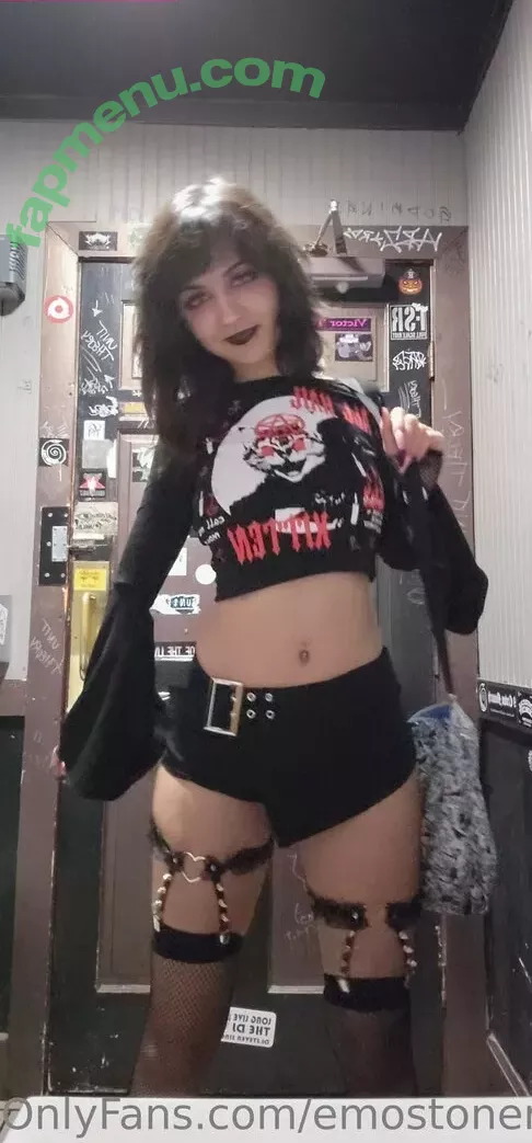 Emostonergorl nude photo #0303 (Obvious_Confusion699 / emo.stoner.gorl / smolstarcaster)