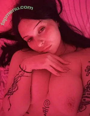 emowag420 / arianalgrande nude photo #0065