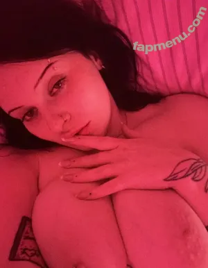 emowag420 / arianalgrande nude photo #0066