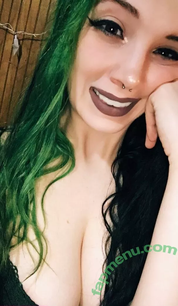 Empresselfiie nude photo #0190 (empress.eyrie)