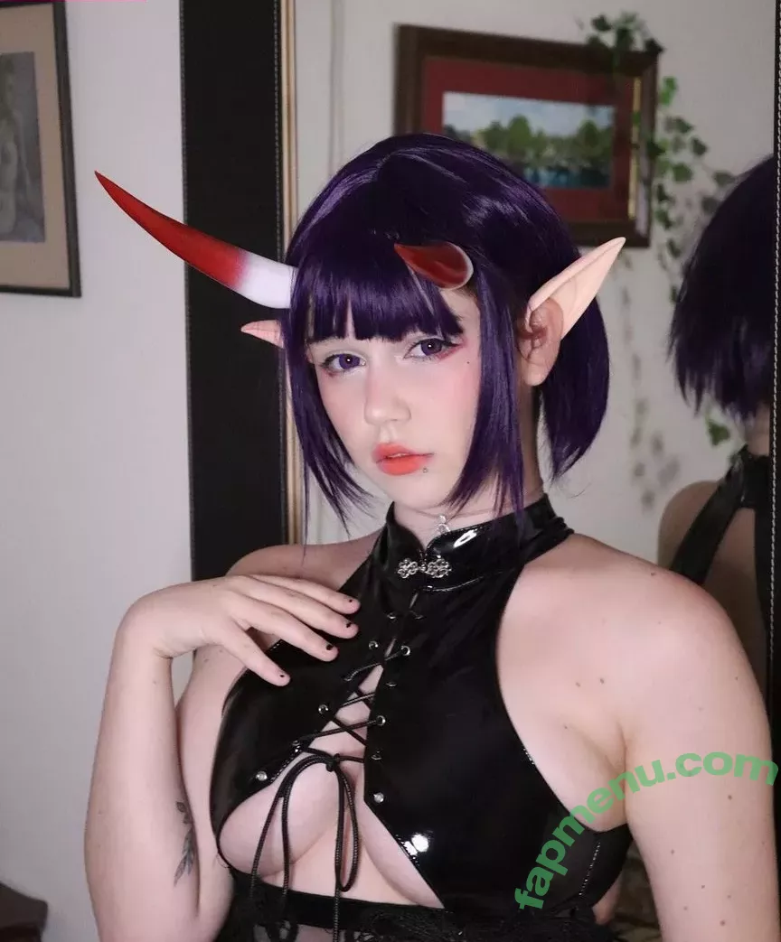emquizii nude photo #0006 (emquizii)