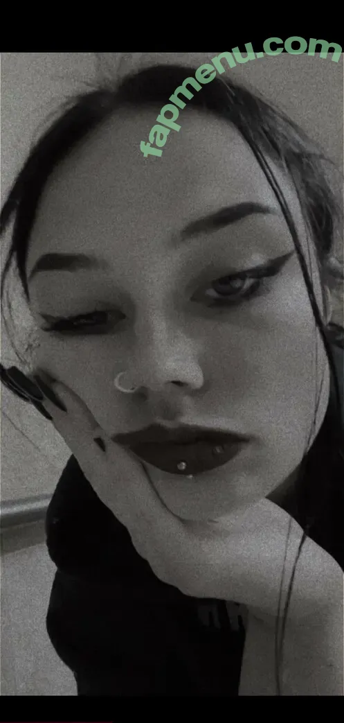 emsjaspergirl nude photo #0006 (emsjaspergirl)