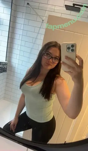 emsjaynefree / emsjayneyy nude photo #0006